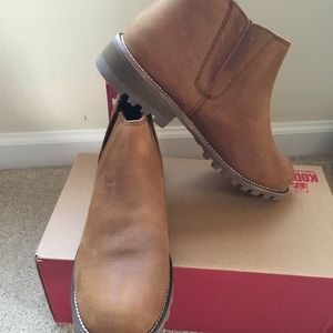 Women’s Kodiak Peyto Boots sz.9.5 NWT